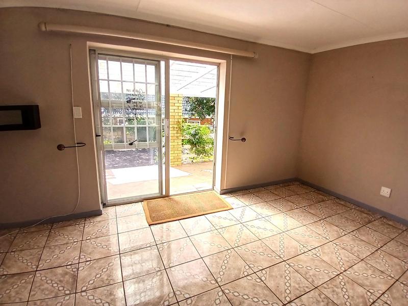 3 Bedroom Property for Sale in Stilbaai Wes Western Cape